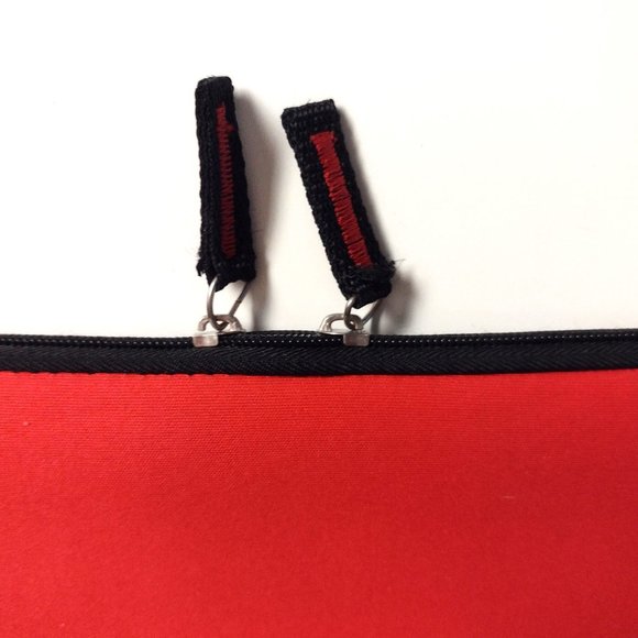 Red Protective 17" Computer Sleeve ~ Lined/Padded ~ Double Zip ~ Int. Pocket NOB - Picture 5 of 8